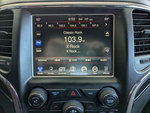 Used 2017 Jeep Grand Cherokee Limited w/ Luxury Group II AWD/4WD image 20
