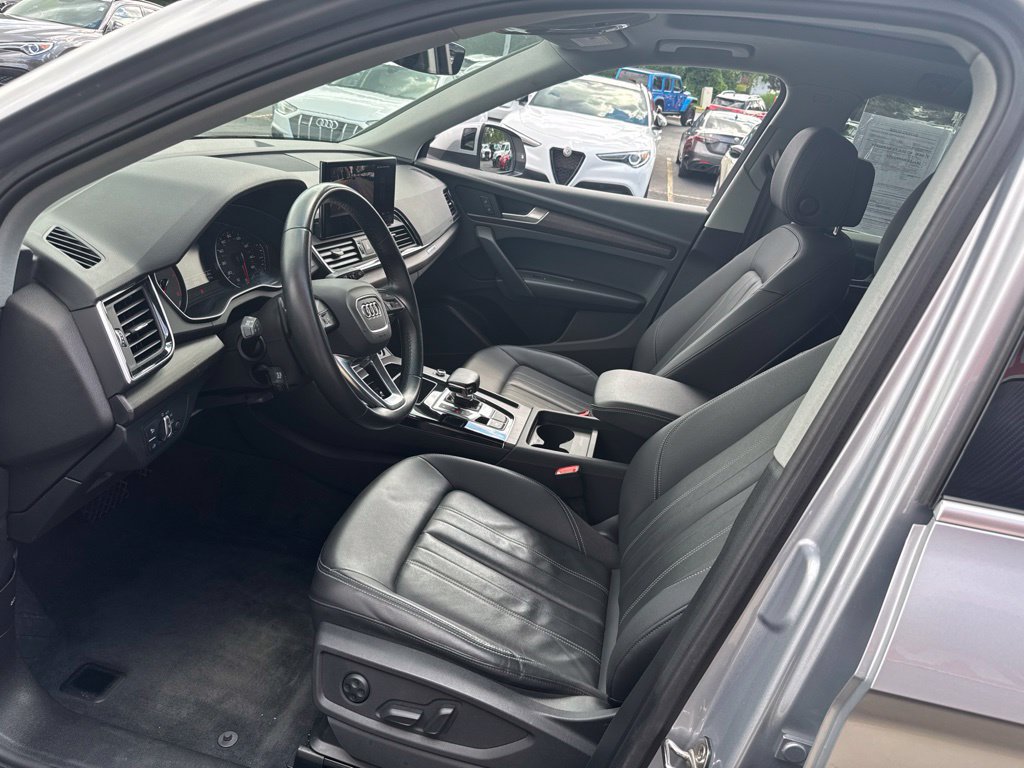 Used 2023 Audi Q5 2.0T Premium w/ Convenience Package AWD/4WD image 27