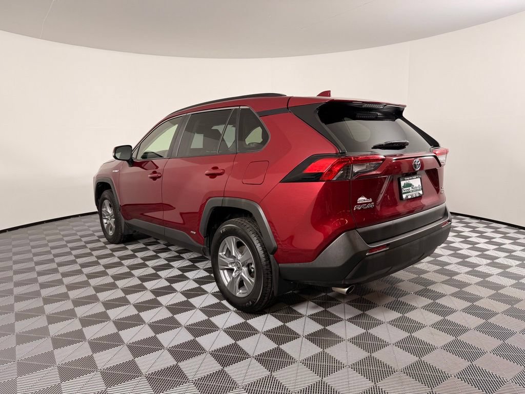 Used 2019 Toyota RAV4 XLE w/ Convenience Package AWD/4WD image 11