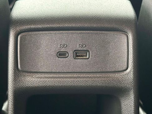 Used 2024 Chevrolet Trax LT w/ Driver Confidence Package FWD image 8