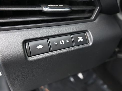 Used 2023 Nissan Altima 2.5 SV image 13