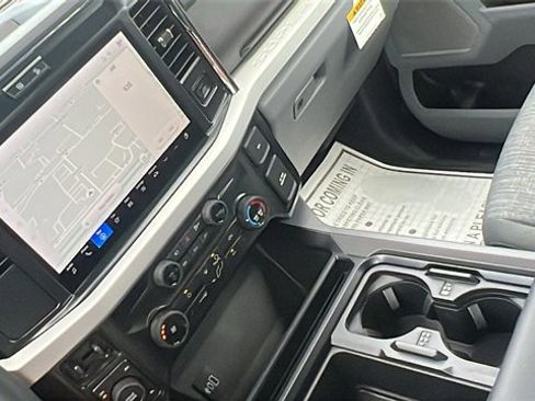 New 2026 Ford F250 XLT w/ XLT Premium Package image 31