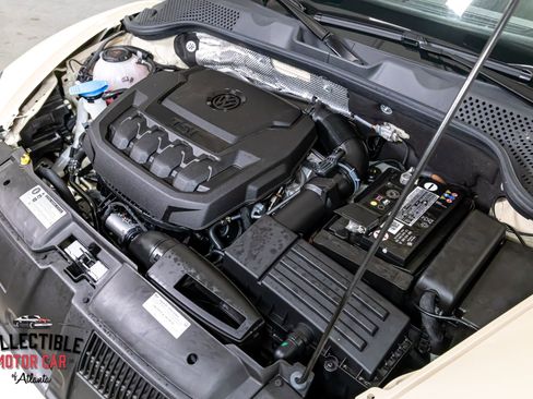 Used 2019 Volkswagen Beetle 2.0T Final Edition SEL image 98