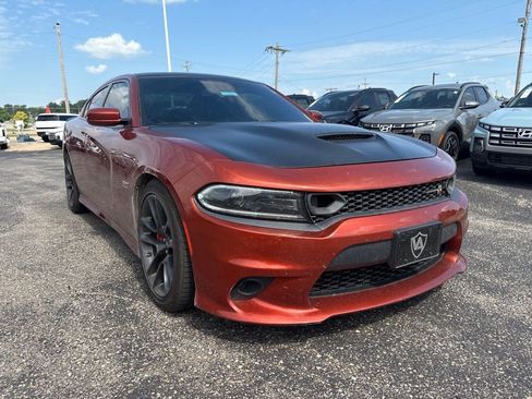 Used 2022 Dodge Charger Scat Pack w/ Plus Group RWD image 3