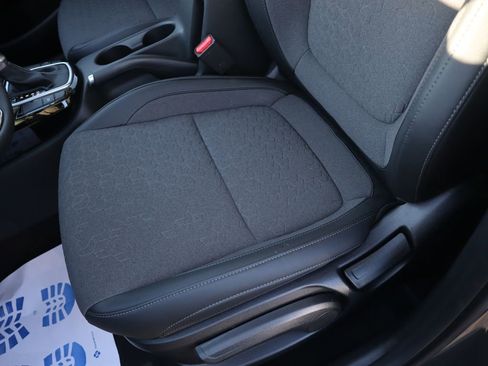 New 2026 Kia Seltos S image 18