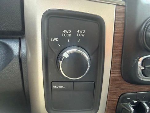 Used 2017 RAM 2500 Laramie w/ Convenience Group AWD/4WD image 26