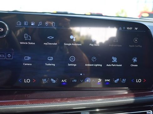 New 2026 Chevrolet Traverse RS w/ LPO, Floor Liner Package AWD/4WD image 34