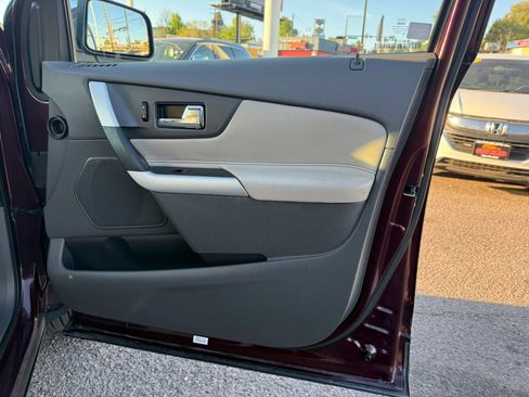 Used 2011 Ford Edge Limited w/ 302A Rapid Spec Order Code AWD/4WD image 17