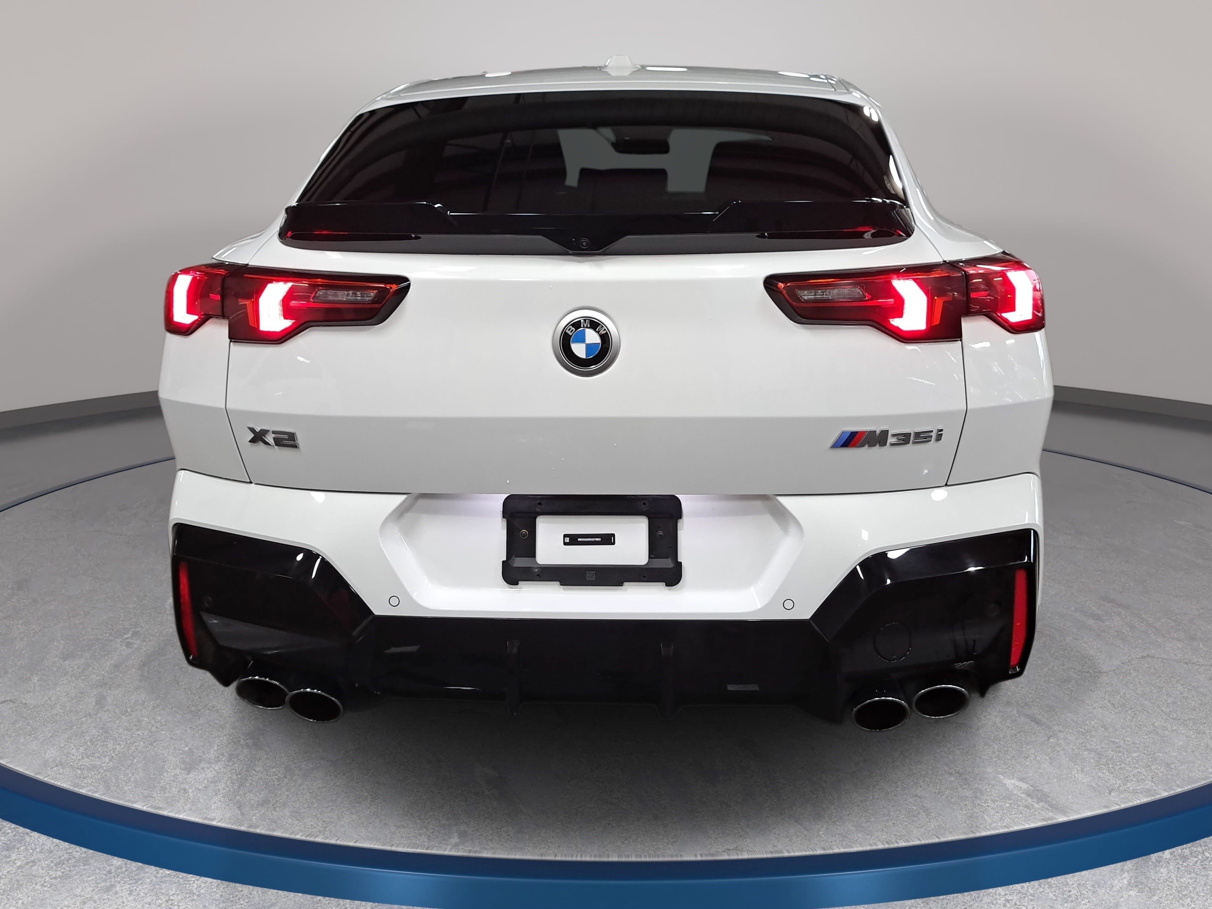 Used 2025 BMW X2 M35i AWD/4WD image 6