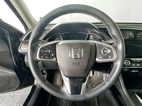 Used 2020 Honda Civic Touring image 11