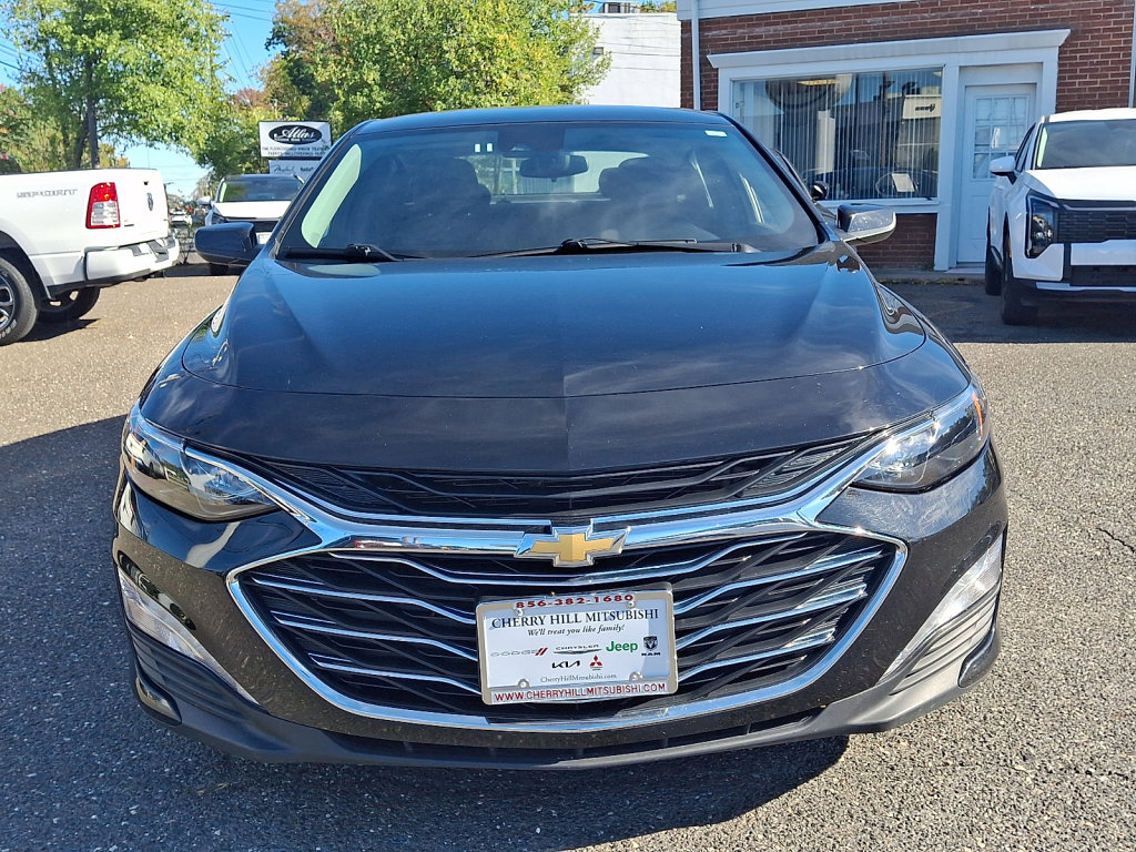 Used 2024 Chevrolet Malibu LT FWD image 12