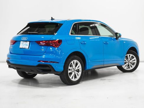 Used 2023 Audi Q3 2.0T Premium Plus w/ Premium Plus Package image 7