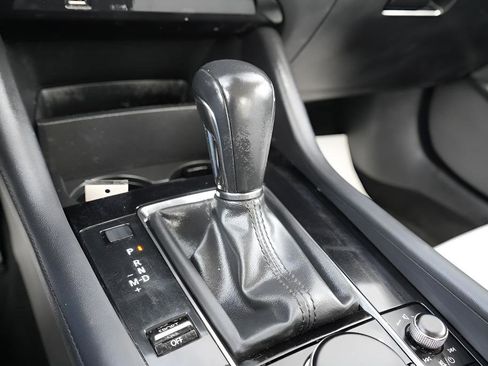 Used 2019 MAZDA MAZDA3 AWD Sedan w/ Premium Package image 29