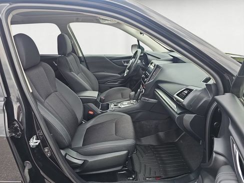 Used 2024 Subaru Forester Premium AWD/4WD image 15