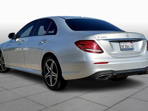 Used 2018 Mercedes-Benz E 300 image 11