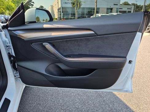 Used 2023 Tesla Model 3 Standard Range RWD image 34