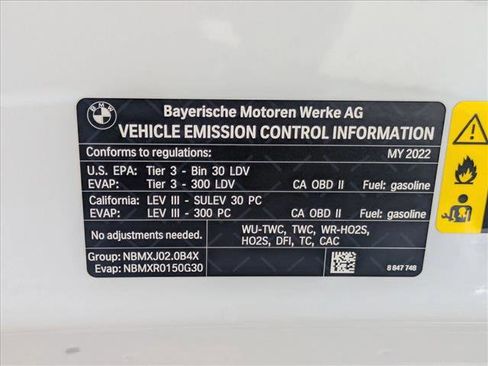 Used 2022 BMW 330i 330i w/ Driving Assistance Package image 25