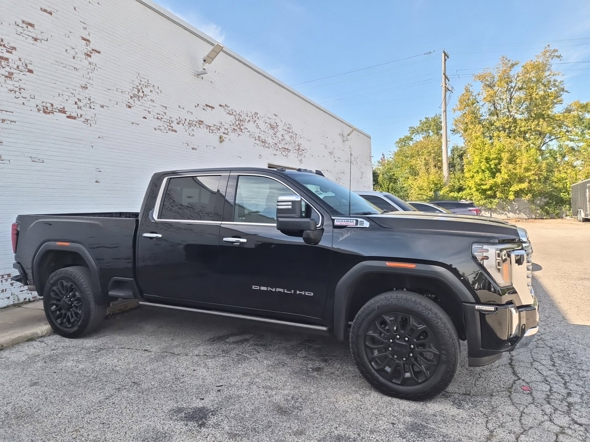 Used 2024 GMC Sierra 2500 Denali w/ Denali Reserve Package AWD/4WD image 6