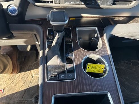 Certified 2023 Toyota Sienna XLE image 14