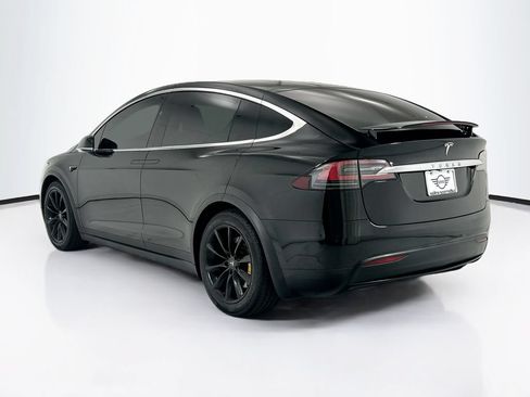 Used 2018 Tesla Model X 100D AWD/4WD image 3