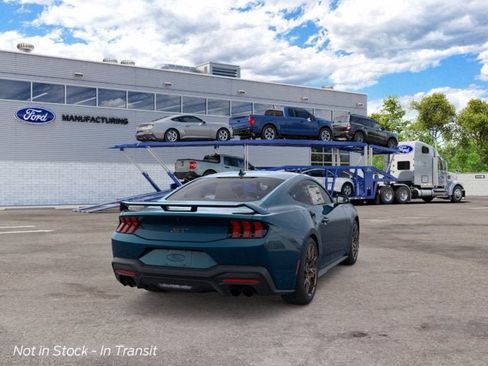 New 2026 Ford Mustang GT w/ GT Performance Package RWD image 8