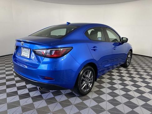 Used 2019 Toyota Yaris LE FWD image 9