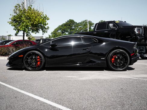 Used 2015 Lamborghini Huracan LP 610-4 AWD/4WD image 7