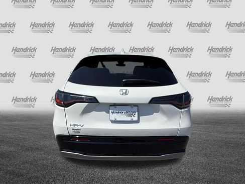 Certified 2024 Honda HR-V EX-L image 10