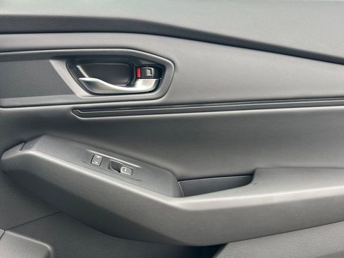 New 2025 Honda Accord SE image 19