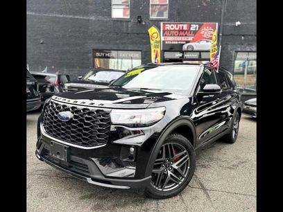 Used 2025 Ford Explorer ST-Line w/ ST-Line Street Pack