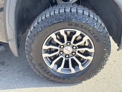 Used 2021 GMC Sierra 1500 AT4 image 10