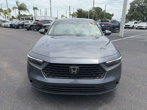 Used 2024 Honda Accord EX image 2