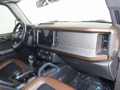 Used 2022 Ford Bronco Outer Banks w/ Sasquatch Package image 44