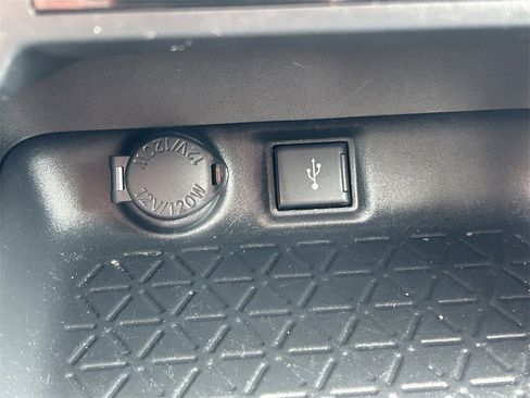 Used 2020 Toyota RAV4 LE image 26