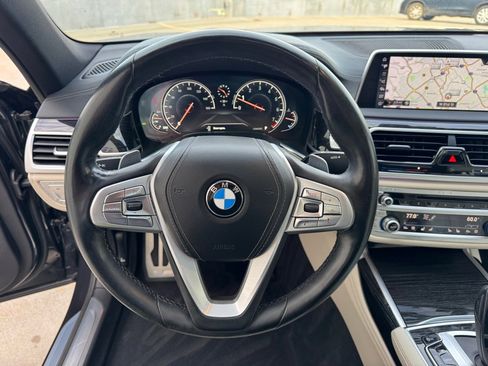 Used 2017 BMW 750i xDrive image 14