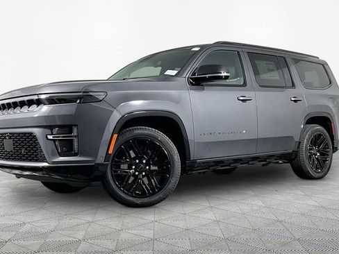 New 2026 Jeep Grand Wagoneer Limited AWD/4WD image 1