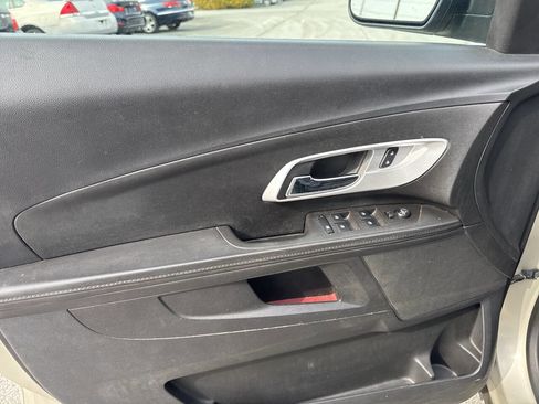 Used 2014 Chevrolet Equinox LS image 12