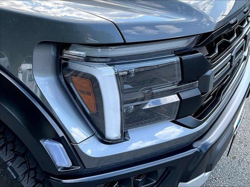 Used 2024 Ford F150 Raptor AWD/4WD image 32