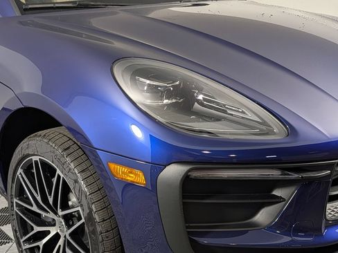 New 2026 Porsche Macan AWD/4WD image 15