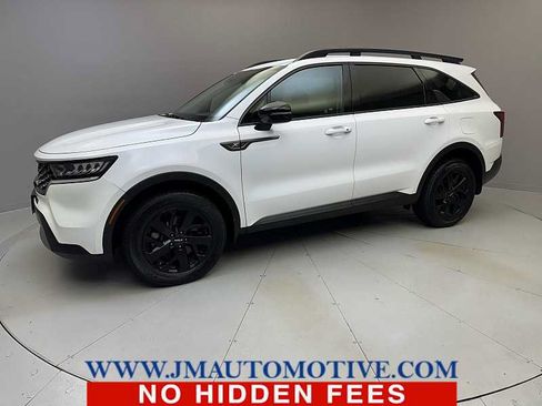Used 2023 Kia Sorento S AWD/4WD image 1