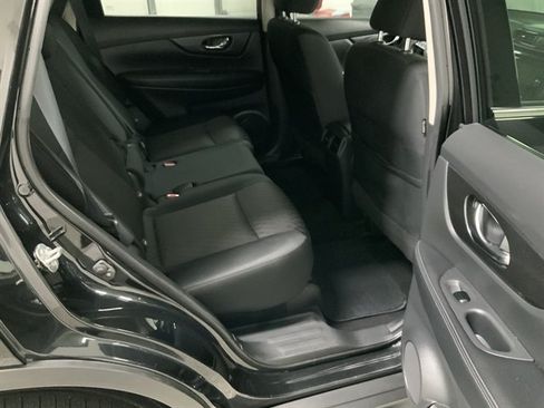 Used 2018 Nissan Rogue SV w/ Premium Package AWD/4WD image 21