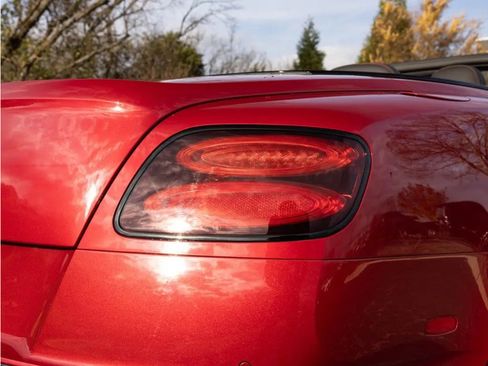 Certified 2018 Bentley Continental GT Supersports image 48