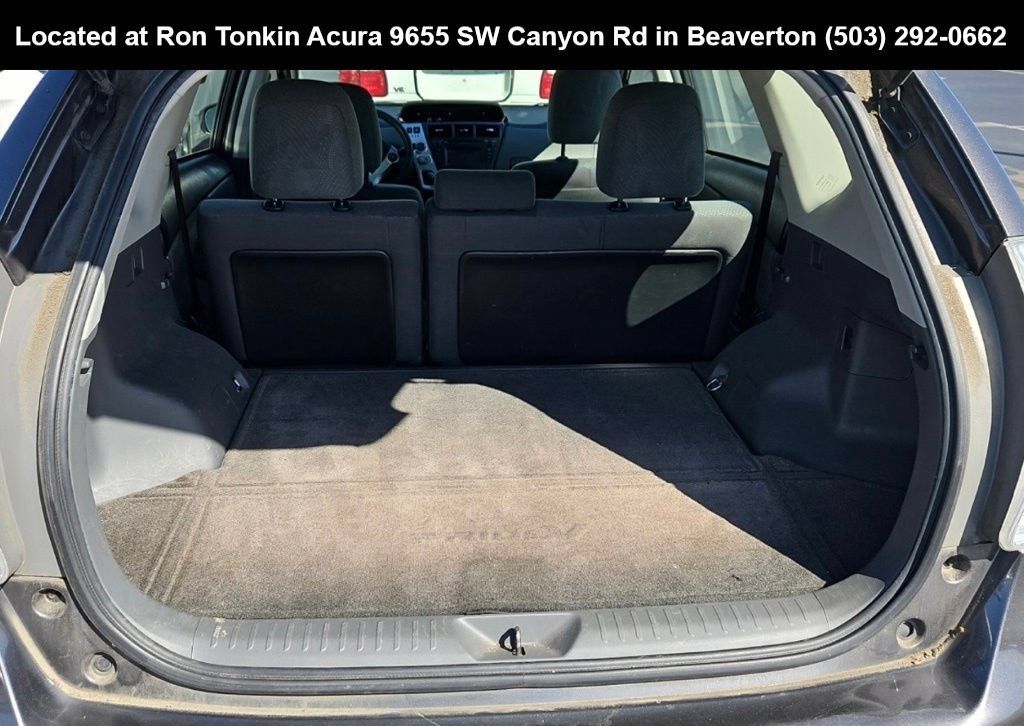 Used 2014 Toyota Prius V Two FWD image 9