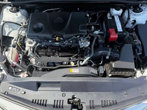 Used 2023 Toyota Camry SE FWD image 21