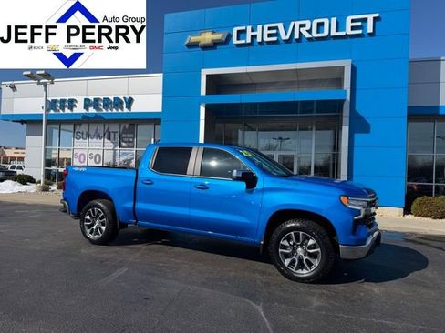 Used 2025 Chevrolet Silverado 1500 LT image 1