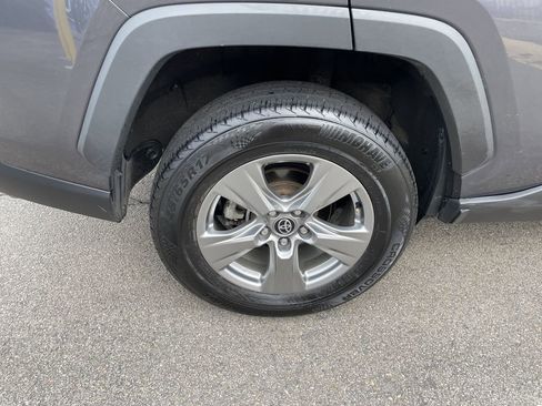 Used 2023 Toyota RAV4 XLE image 12