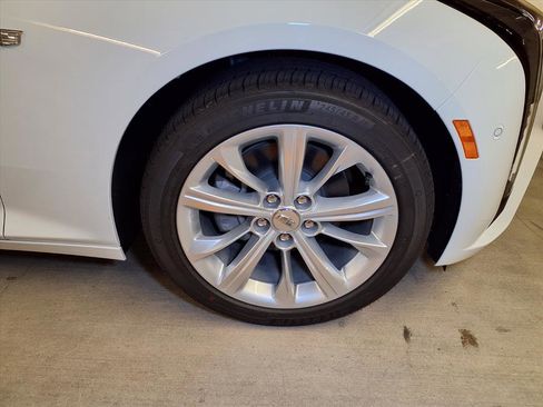 Used 2026 Cadillac CT5 Premium Luxury image 5