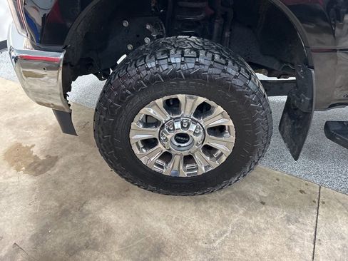 Used 2019 Ford F350 XLT w/ XLT Premium Package image 30