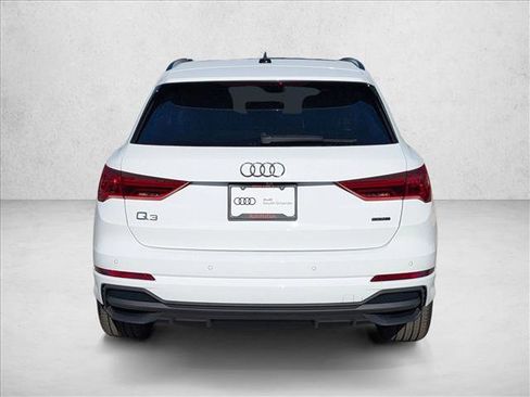 New 2025 Audi Q3 2.0T Premium image 6