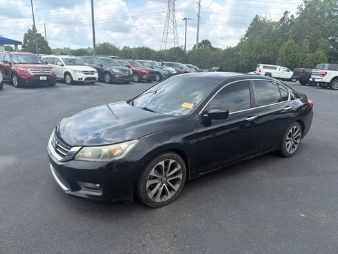 Used 2015 Honda Accord Sport image 14